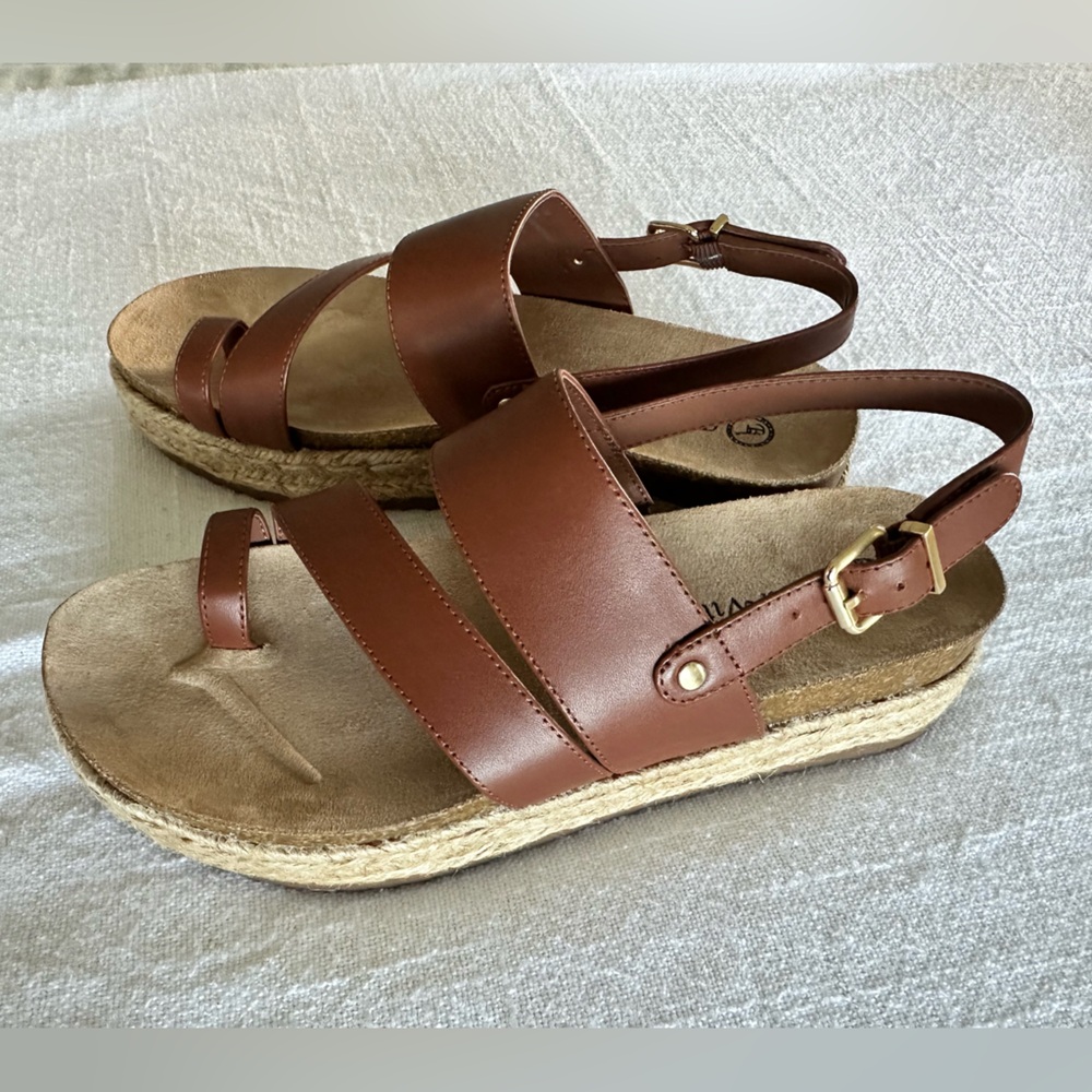 Bella Vita Brown Leather Espadrille Platform Sandal